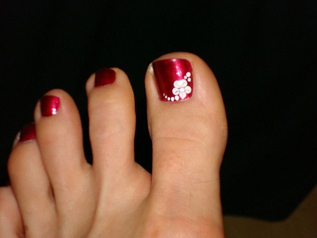 Flower Toe Nail Design Picture