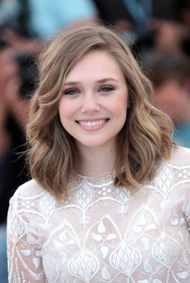 25 Cool Medium Length Hairstyles for Girls and Women ...