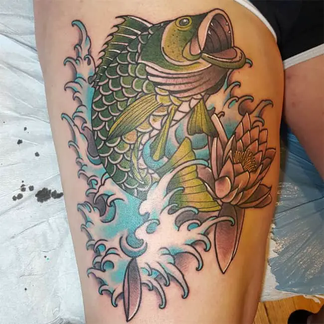 Attractive Koi Fish Tattoos Designs on Leg