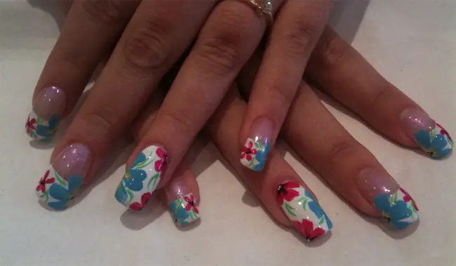 Creative Floral Nails Designs for Inspiration