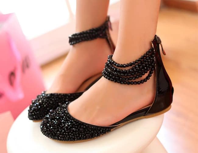 Good Black Flat Wedding Footwear for Girls