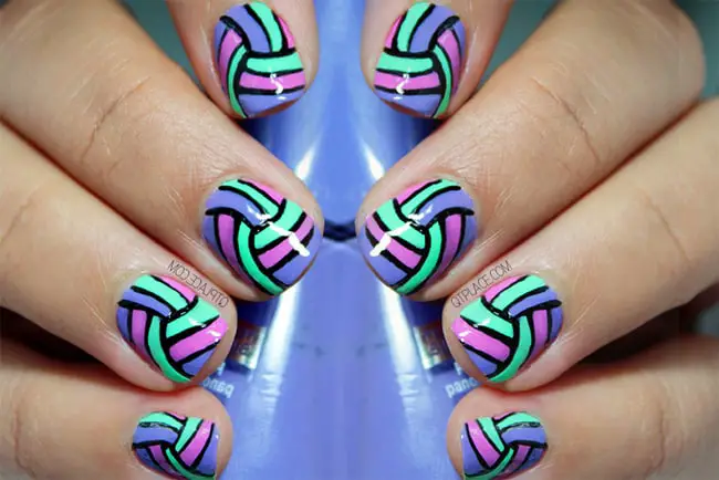 Stylish Oblique Stripes Funky Nail Art Ideas