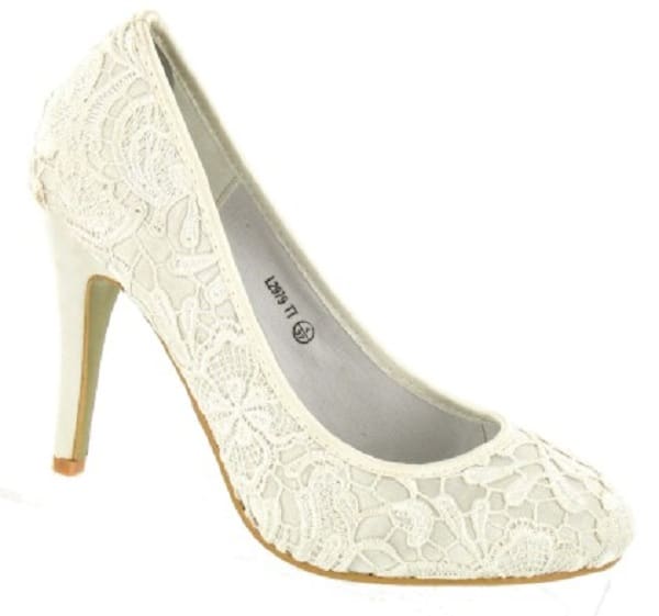 Fresh Ivory Vintage Lace Wedding Shoes for Brides