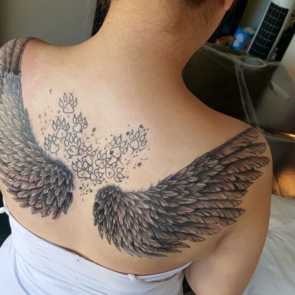 Elegant Angel Wings Tattoo Art for Women