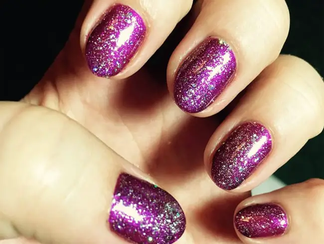 stylish-purple-gel-winter-nail-art-2016-17