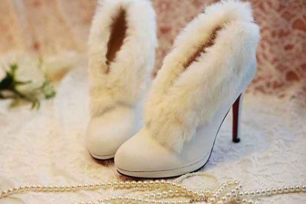 super-winter-wedding-bridesmaid-shoes-images