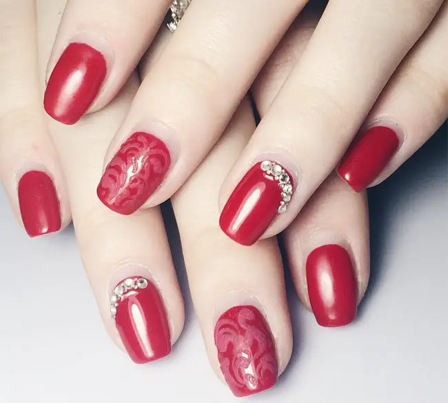 amazing-red-nail-design-ideas-for-spring-2017