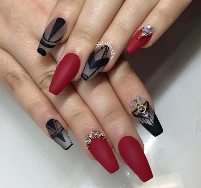 best-simple-black-and-red-nails-designs-for-ladies