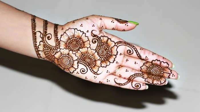 32 Beautiful Front Hand Mehndi Designs Images Sheideas