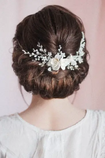 updo hairstyles with accessories