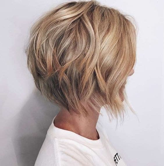 short layered hairstyle for thick hair