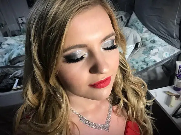 silver smokey eye makeup for red dress