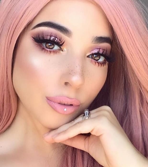 peachy pink makeup